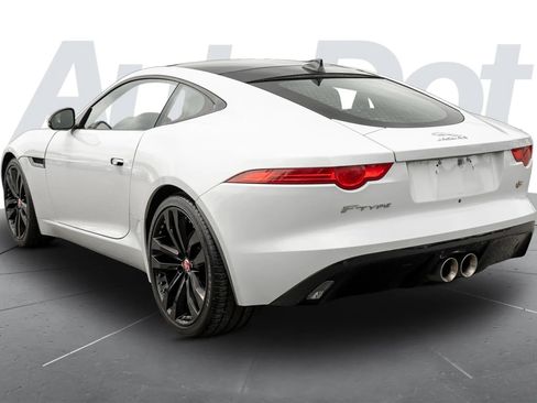 Used 2016 Jaguar F-TYPE S RWD image 2
