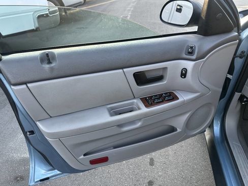 Used 2005 Ford Taurus SEL image 19