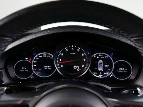 Certified 2023 Porsche Cayenne AWD/4WD image 20