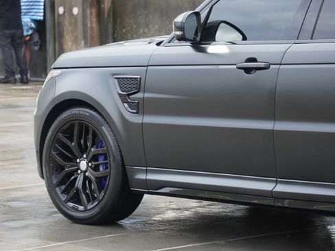 Used 2017 Land Rover Range Rover Sport SVR image 26