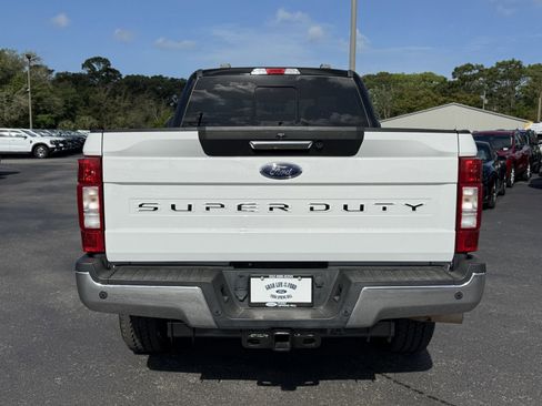 Used 2021 Ford F250 Lariat w/ FX4 Off-Road Package image 5