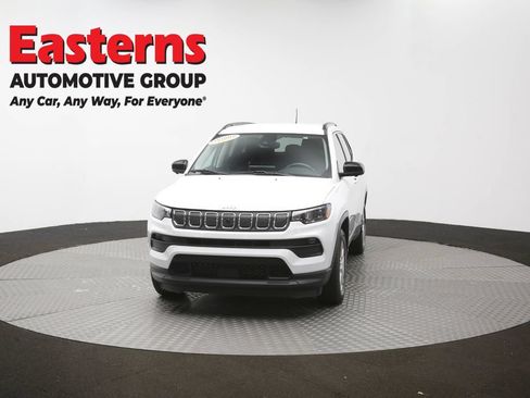 Used 2022 Jeep Compass Latitude w/ Convenience Group FWD image 53