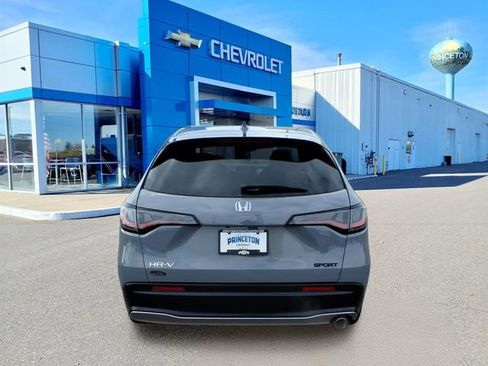 Used 2024 Honda HR-V Sport image 4