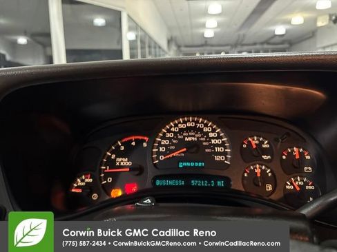 Used 2004 GMC Sierra 2500 SLT w/ Heavy-Duty Power Package AWD/4WD image 19
