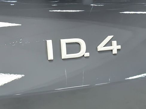 New 2025 Volkswagen ID.4 Pro image 26