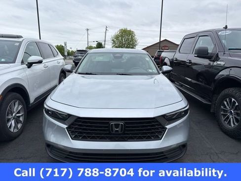 Certified 2023 Honda Accord LX image 3