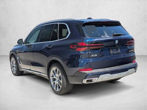 New 2026 BMW X5 xDrive50e w/ Executive Package AWD/4WD image 9
