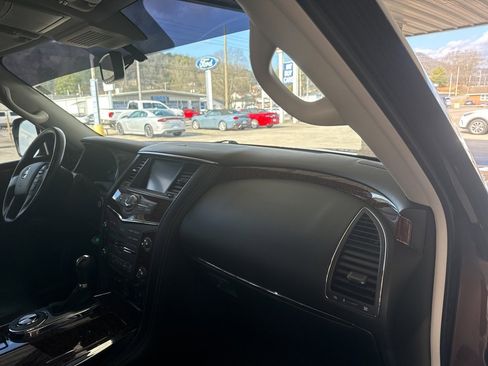 Used 2019 Nissan Armada SL w/ Premium Package image 15