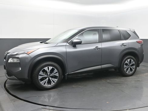 Certified 2023 Nissan Rogue SV image 4