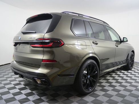 New 2027 BMW X7 xDrive40i AWD/4WD image 3