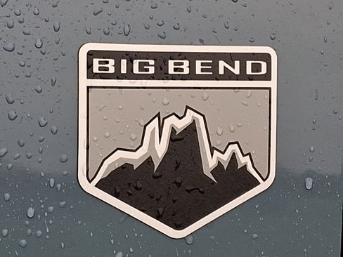 Used 2023 Ford Bronco Big Bend image 28