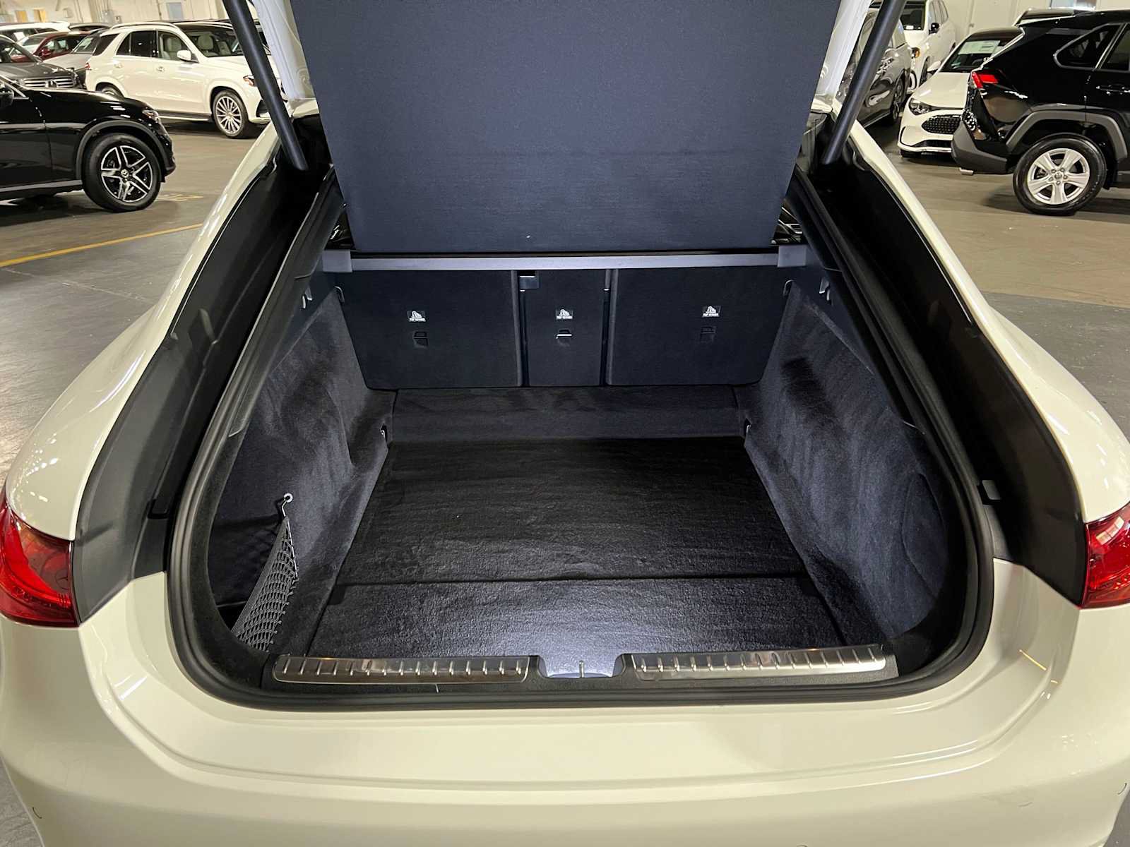 Certified 2022 Mercedes-Benz EQS 450+ Sedan image 15
