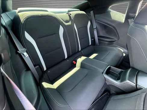 Used 2022 Chevrolet Camaro LT w/ Technology Package RWD image 23