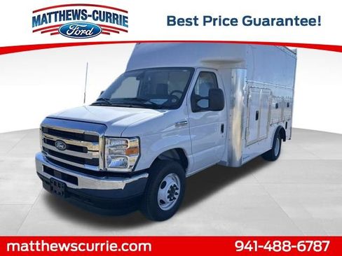 New 2026 Ford E-350 and Econoline 350 Super Duty w/ Power Equipment Group image 7