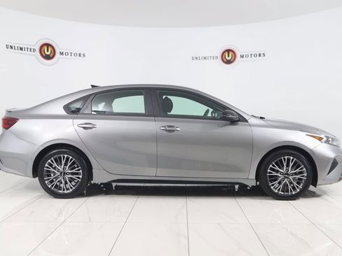 Used 2022 Kia Forte GT-Line w/ GT-Line Technology Package image 2