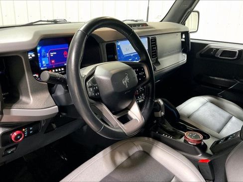 Used 2024 Ford Bronco Black Diamond AWD/4WD image 14