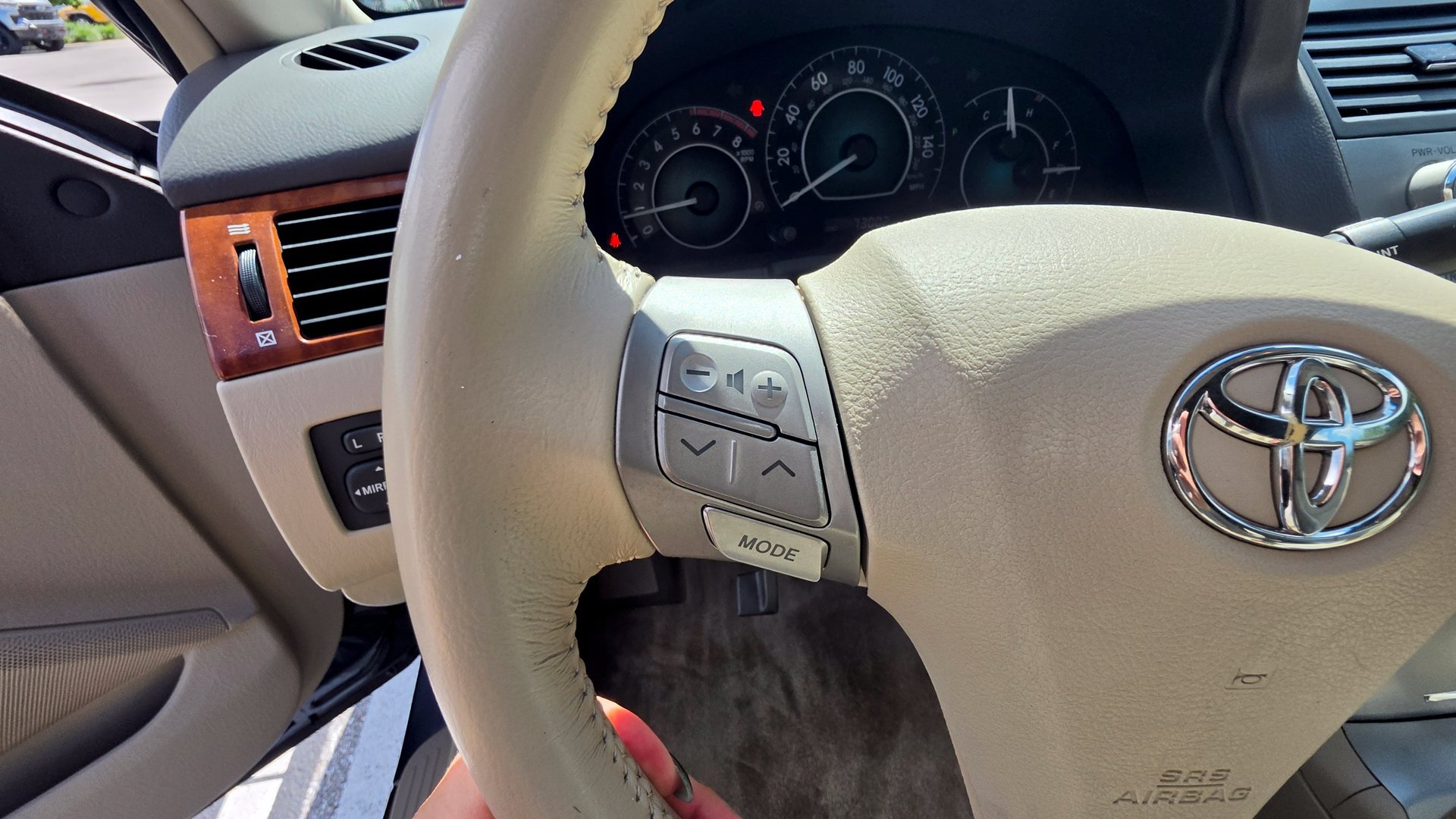 Used 2008 Toyota Solara SLE FWD image 17