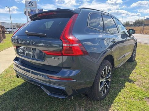 Used 2024 Volvo XC60 B5 Plus image 8