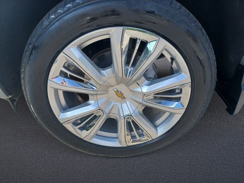 Used 2023 Chevrolet Silverado 1500 High Country w/ High Country Premium Package AWD/4WD image 27