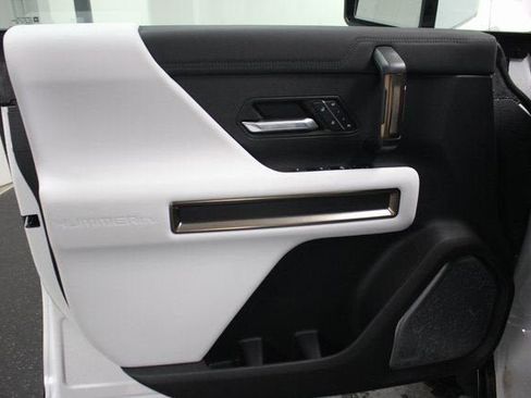 New 2024 GMC Hummer EV 3X w/ Extreme Off-Road Package image 19