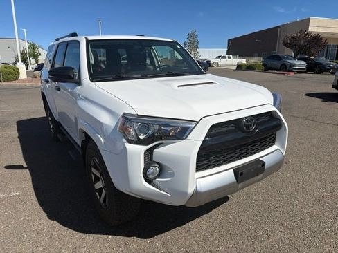 Certified 2019 Toyota 4Runner TRD Off-Road Premium AWD/4WD image 2