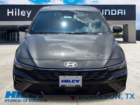 New 2026 Hyundai Elantra SEL Sport Premium FWD image 6