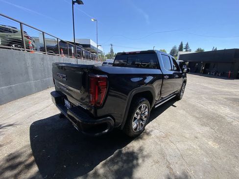 Used 2023 GMC Sierra 1500 Denali w/ Denali Reserve Package AWD/4WD image 6