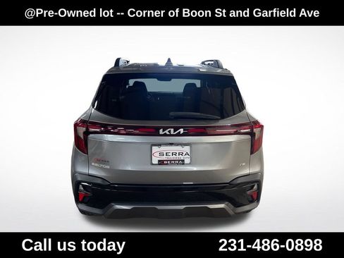 Used 2024 Kia Seltos X-Line AWD/4WD image 4