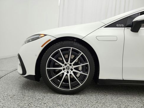Used 2024 Mercedes-Benz EQS 450+ 4MATIC Sedan image 17