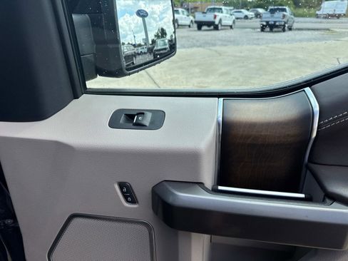 Used 2020 Ford F150 Limited w/ Trailer Tow Package image 14