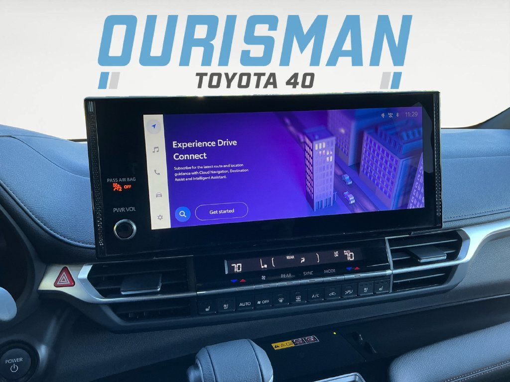Used 2025 Toyota Sienna Limited AWD/4WD image 21