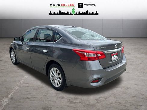 Used 2019 Nissan Sentra SV FWD image 3