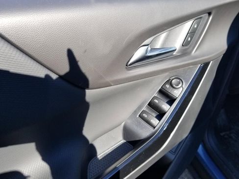 New 2026 Chevrolet Equinox LT w/ Convenience Package II image 13