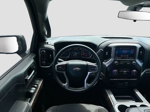 Used 2021 Chevrolet Silverado 1500 LT Trail Boss AWD/4WD image 21