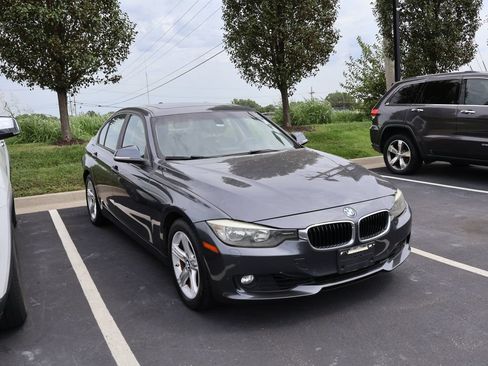 Used 2015 BMW 328i xDrive Sedan AWD/4WD image 5