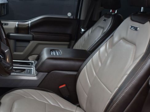 Used 2019 Ford F150 Limited image 7