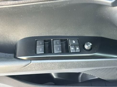 Used 2025 Toyota Camry LE image 13