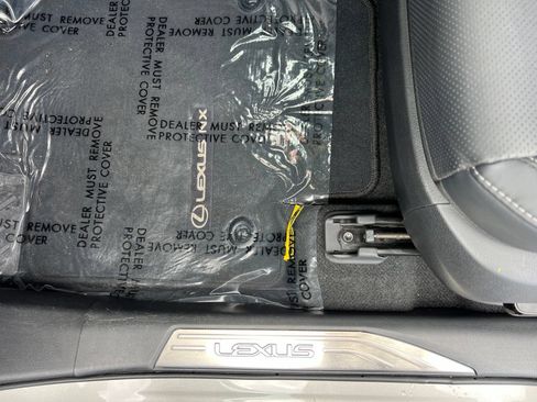 Used 2024 Lexus NX 250 FWD w/ Towing Package (2000 Lbs) image 30