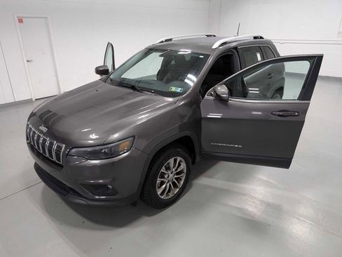 Used 2020 Jeep Cherokee Latitude Plus w/ Cold Weather Group image 13