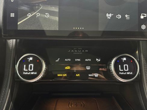 Used 2021 Jaguar F-PACE S AWD/4WD image 56