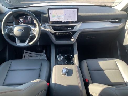 New 2026 Ford Explorer Active w/ Active Comfort Package image 12