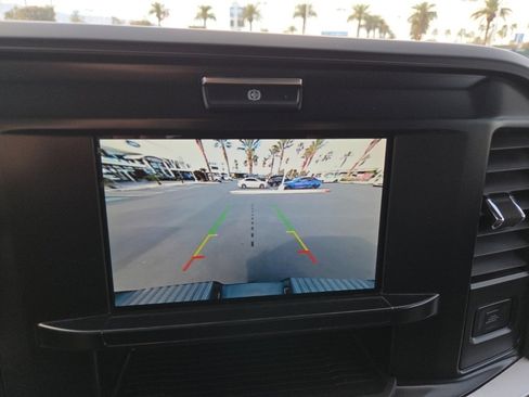 Used 2025 Ford F250 XLT image 6