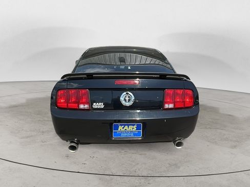 Used 2006 Ford Mustang Coupe RWD image 5