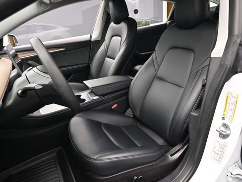 Used 2022 Tesla Model 3 Long Range image 27