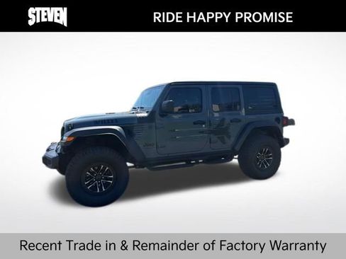Used 2025 Jeep Wrangler Willys image 2