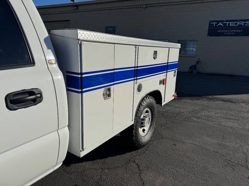 Used 2005 Chevrolet Silverado 2500 4x4 Crew Cab image 16