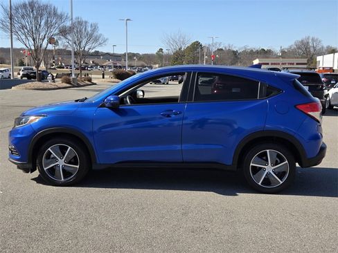 Used 2022 Honda HR-V EX image 2