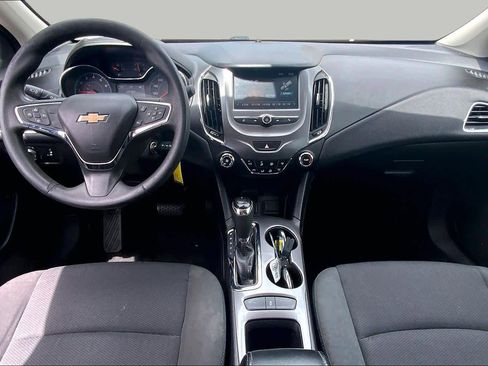 Used 2016 Chevrolet Cruze LT FWD image 15