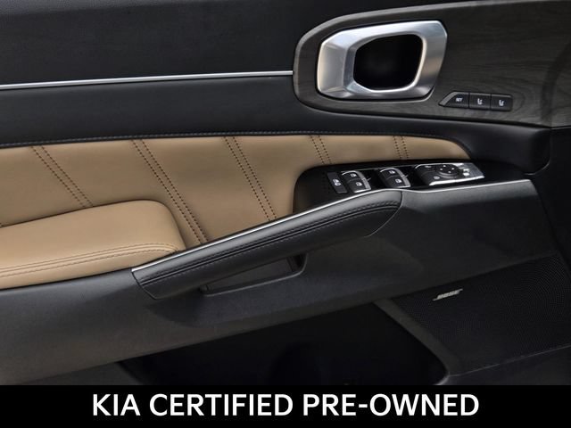 Certified 2025 Kia Sorento SX Prestige w/ Olive Brown Leather Package AWD/4WD image 20
