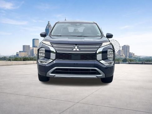 Used 2025 Mitsubishi Outlander SE FWD image 30